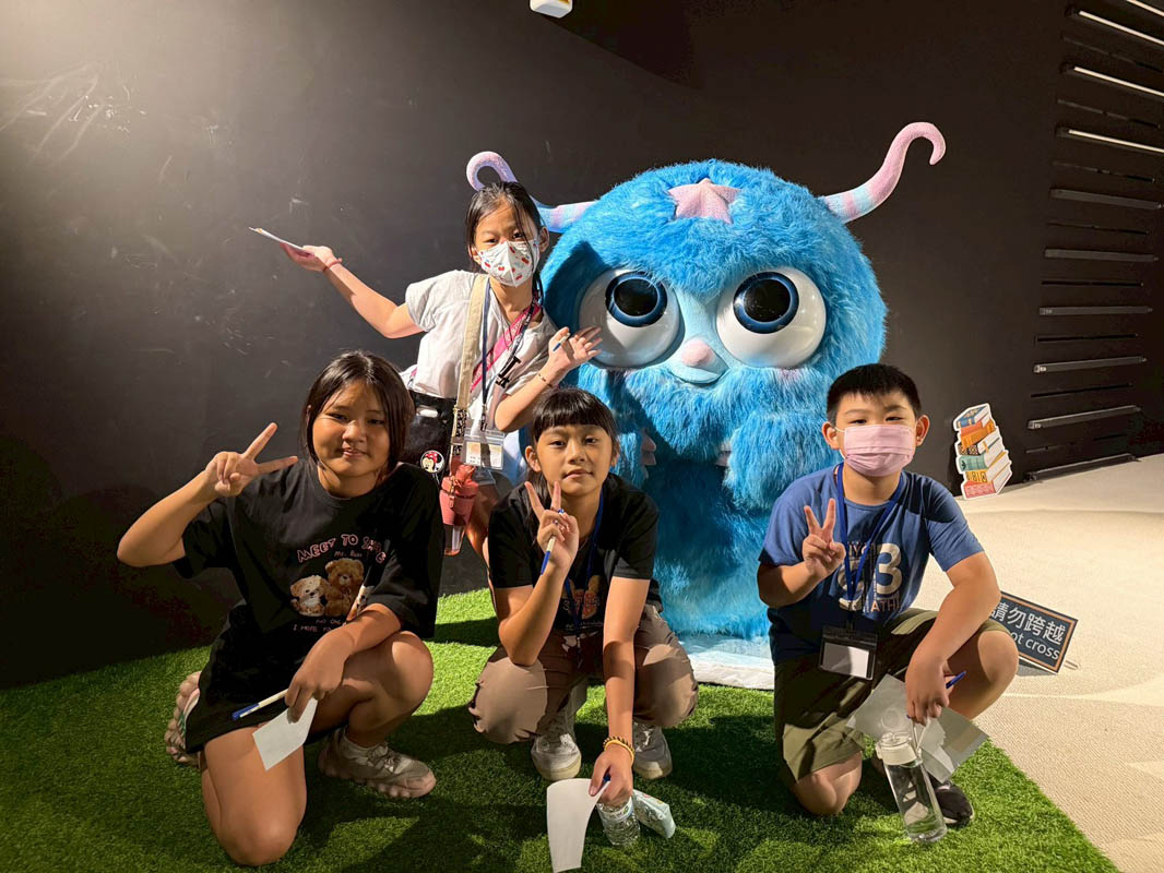 文曄麥寮學堂2025-11月聯絡簿