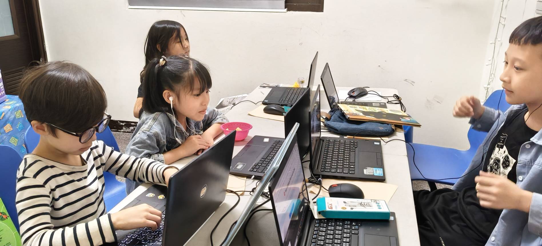 芳茲太陽學堂2026-5月聯絡簿