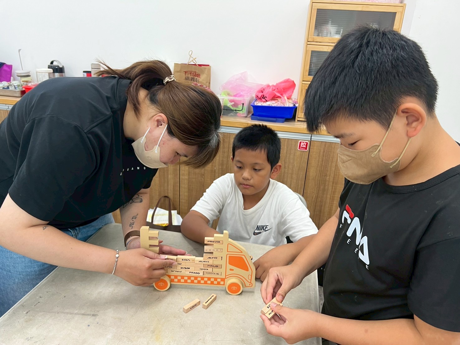 文曄麥寮學堂2026-6月聯絡簿